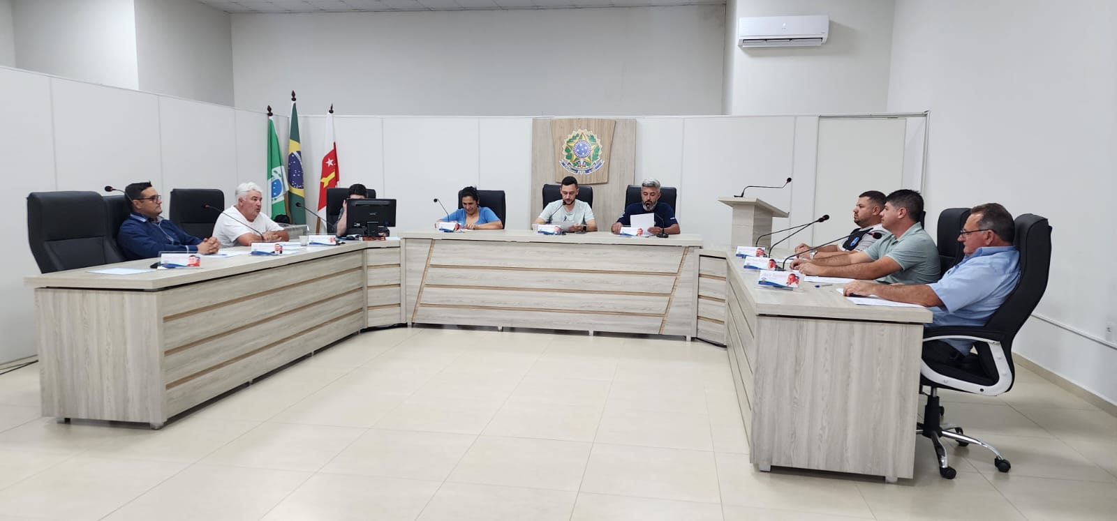 Aprovado em primeira votação a disponibilização de tradutor de Libras em órgãos e eventos públicos