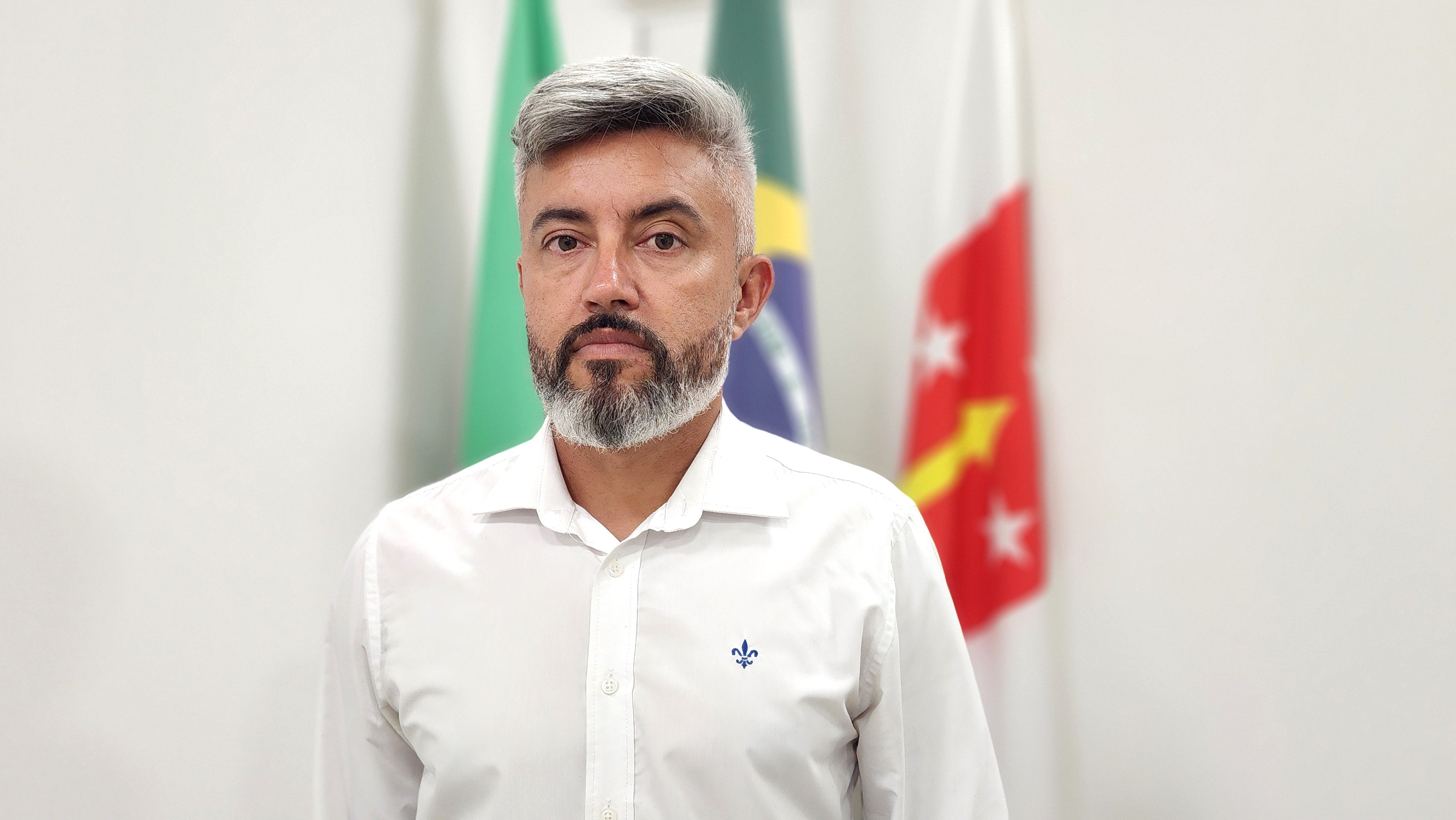 "Política se faz com trabalho, presença e diálogo", afirma Edilson de Oliveira Santos em avaliação de seu primeiro ano de mantado